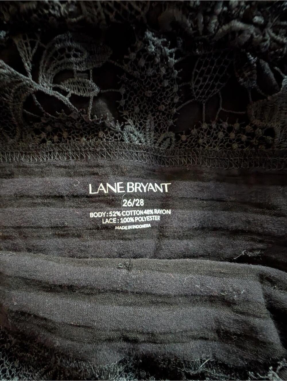 Lane Bryant Black Lace Yoke Short Sleeve Top - Picture 3 of 3